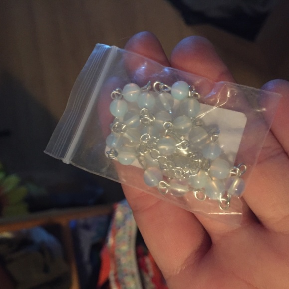 Opalescent Silver Plated beaded bracelet/anklet - Picture 2 of 2